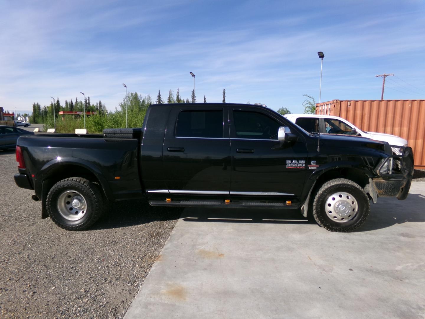 2018 Black Dodge 3500 Longhorn Mega Cab 4WD DRW (3C63RRNLXJG) with an 6.7L L6 OHV 24V TURBO DIESEL engine, 6A transmission, located at 2630 Philips Field Rd., Fairbanks, AK, 99709, (907) 458-0593, 64.848068, -147.780609 - Photo#2